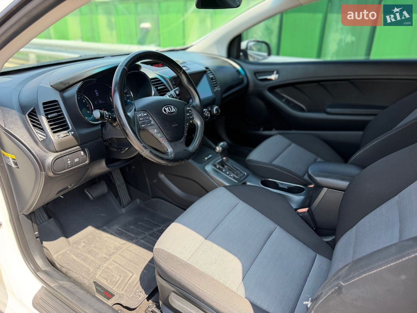 Kia Forte 2014 VIN KNAFX6A86F5389099 фото оголошення 22 з 35