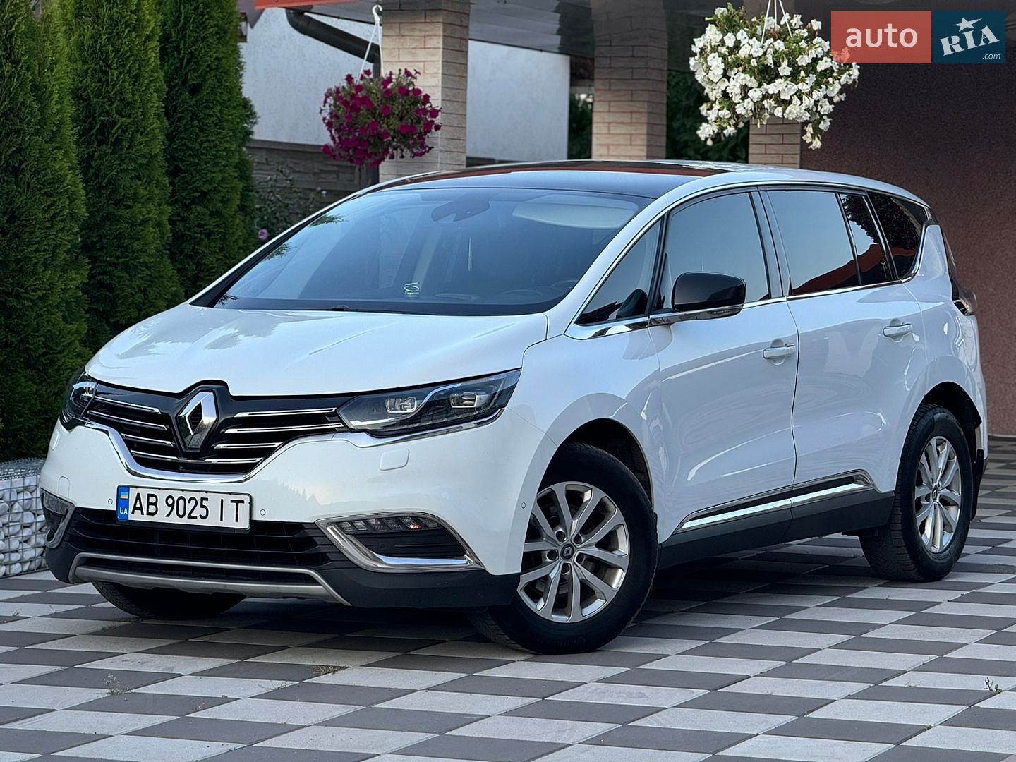 Renault Espace 2016 VIN VF1RFC00955574225 фото оголошення 3 з 42