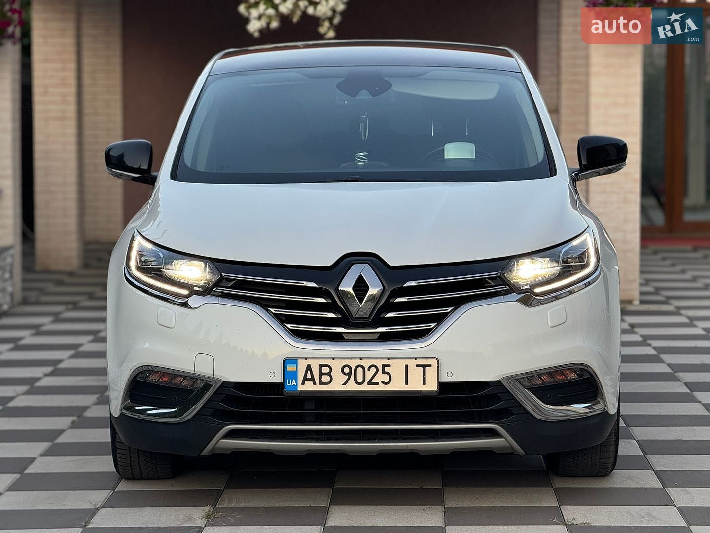Renault Espace 2016 VIN VF1RFC00955574225 фото оголошення 6 з 42