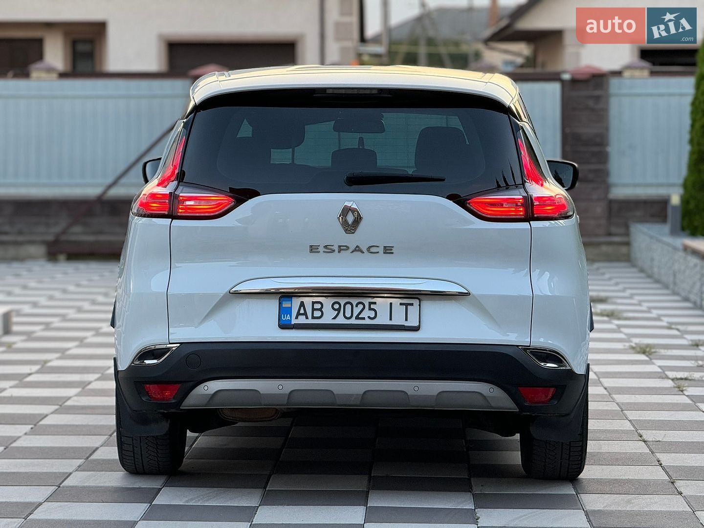 Renault Espace 2016 VIN VF1RFC00955574225 фото оголошення 15 з 42