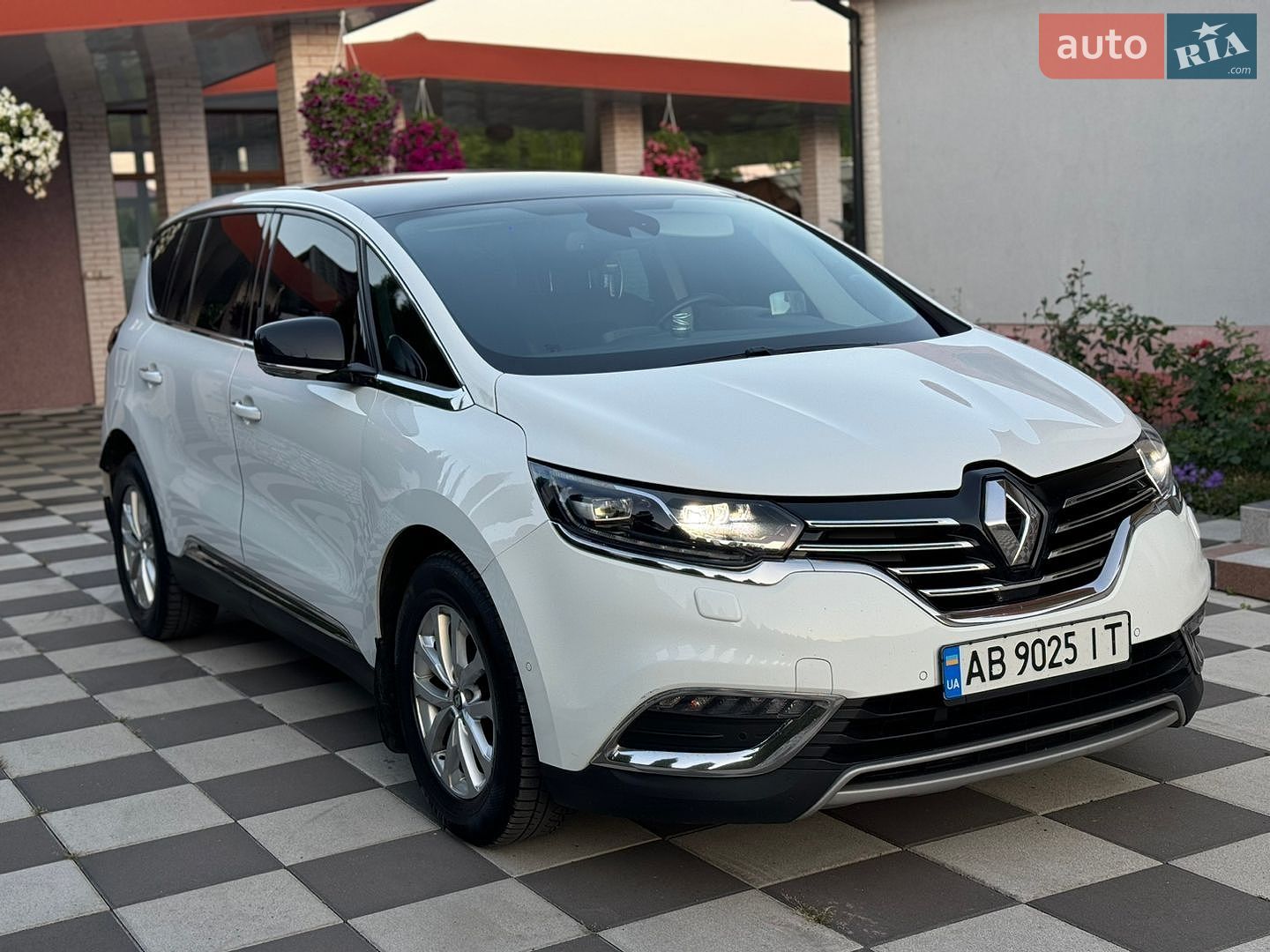 Renault Espace 2016 VIN VF1RFC00955574225 фото оголошення 11 з 42