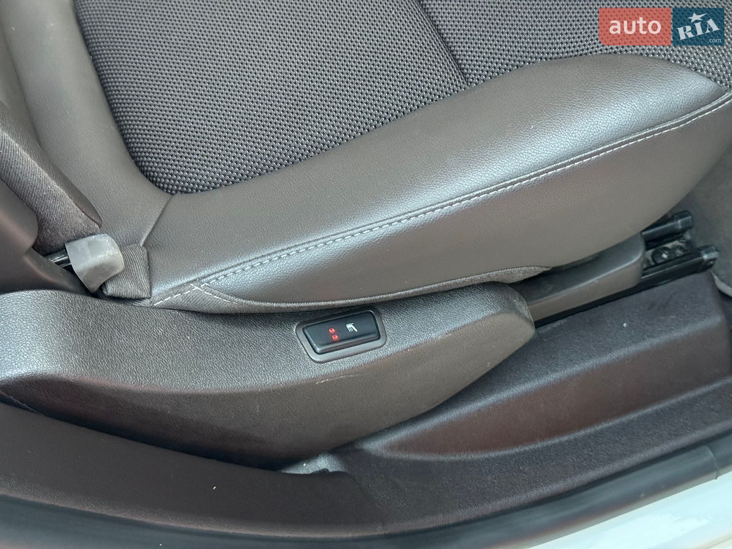 Renault Espace 2016 VIN VF1RFC00955574225 фото оголошення 30 з 42