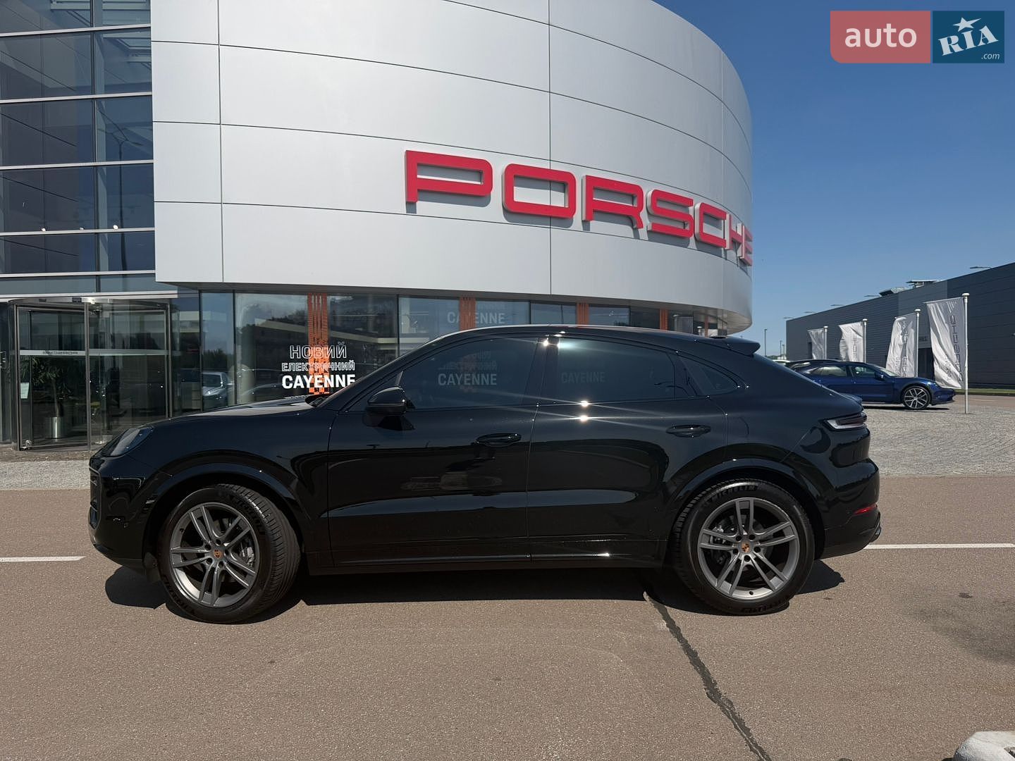 Porsche Cayenne Coupe 2025 VIN WP1ZZZ9YZSDA28847 фото оголошення 3 з 12