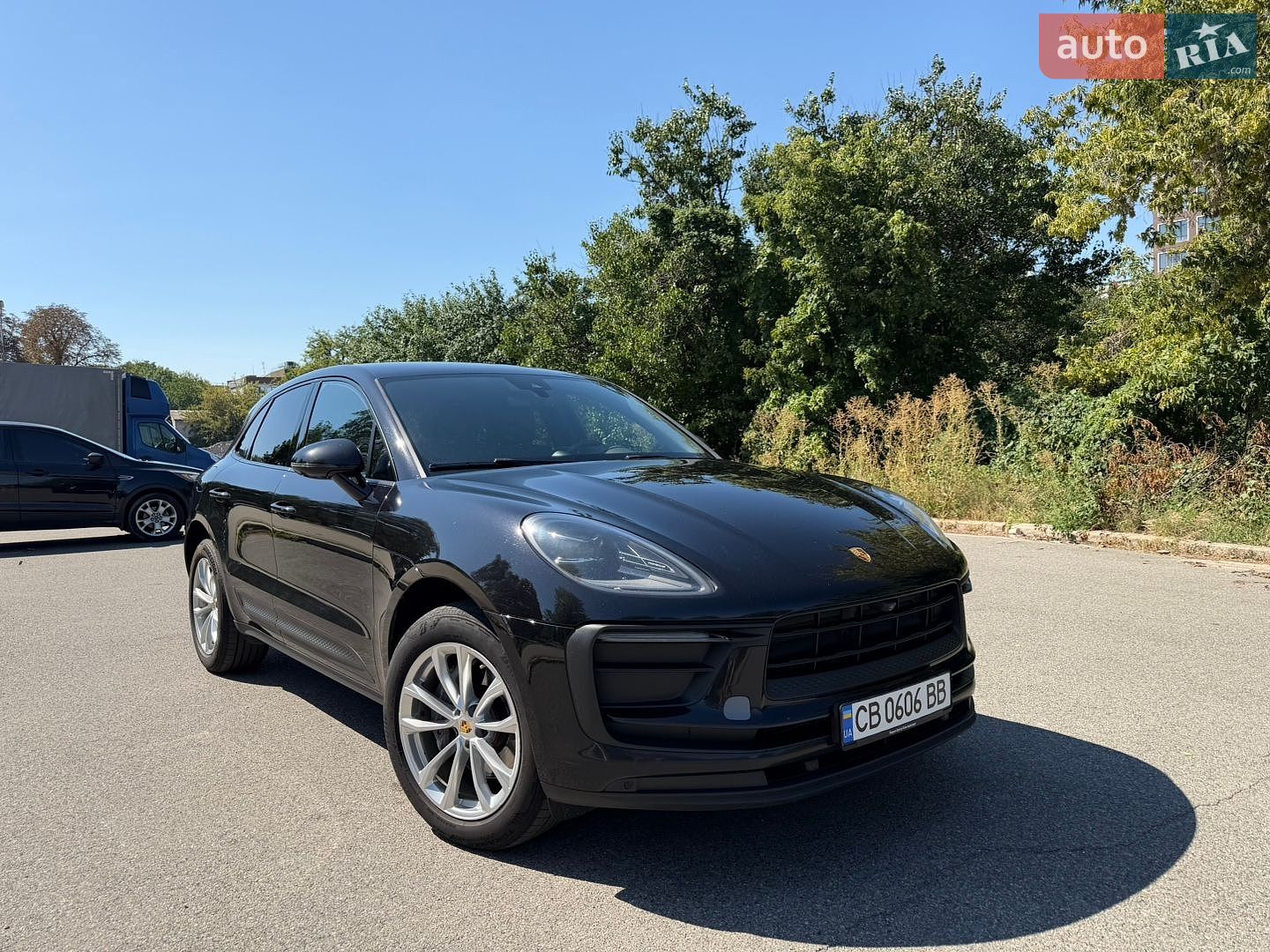 Porsche Macan 2021 VIN WP1ZZZ95ZNLB03176 фото оголошення 2 з 12