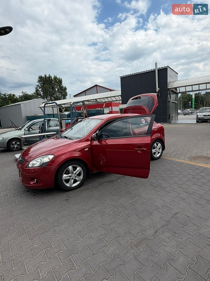 KIA Proceed 2009 VIN Y6DHC313BAL052283 фото оголошення 4 з 13