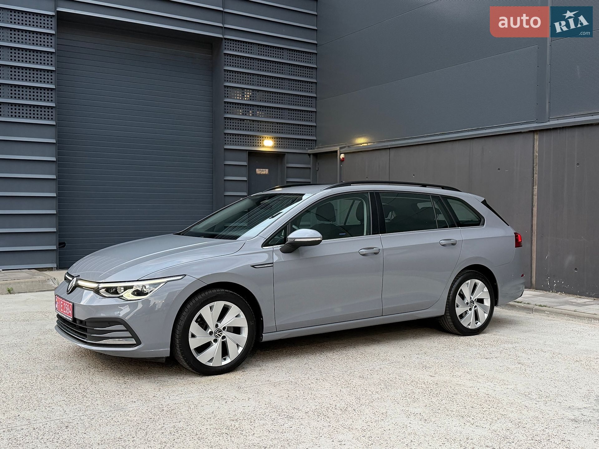 Volkswagen Golf 2021 VIN WVWZZZCDZNW500827 фото оголошення 11 з 110