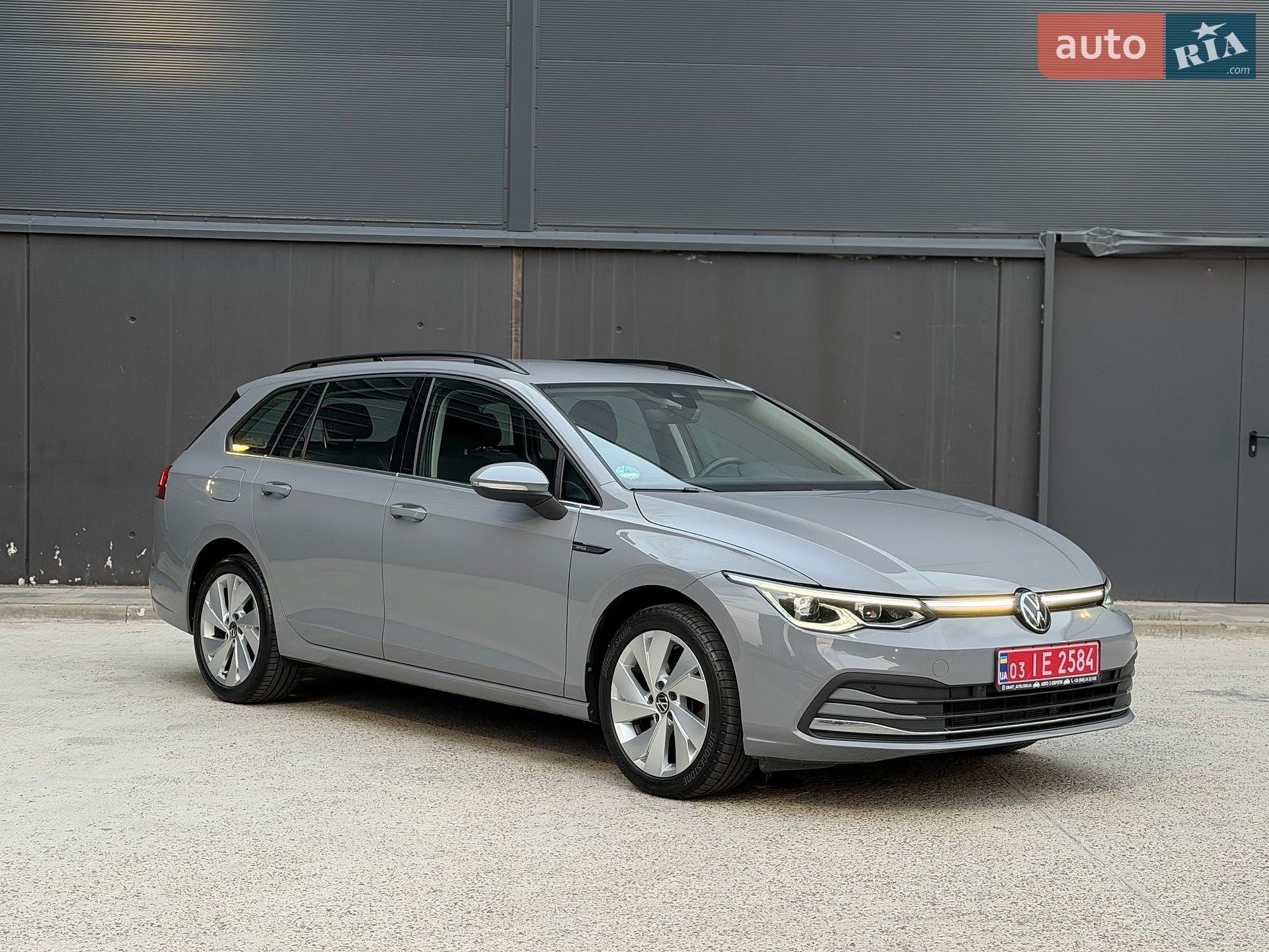 Volkswagen Golf 2021 VIN WVWZZZCDZNW500827 фото оголошення 19 з 110