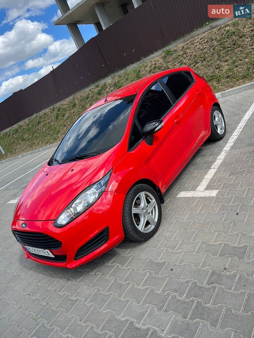 Ford Fiesta 2015 VIN WF0DXXGAKDFJ65877 фото оголошення 2 з 8