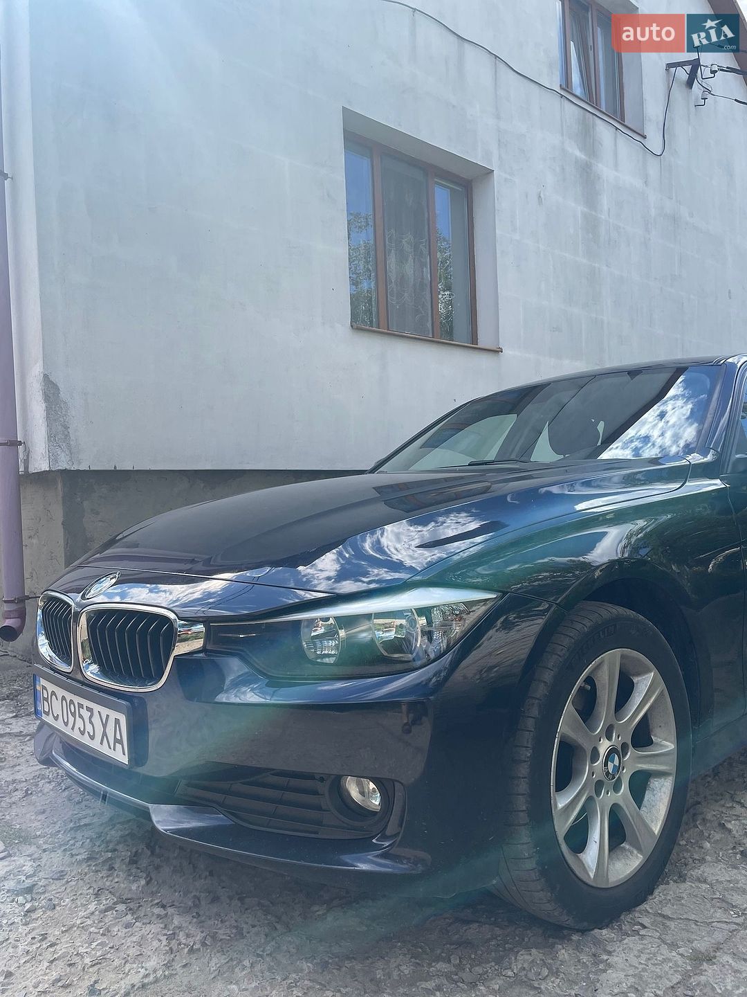 BMW 3 Series 2015 VIN WBA3K310X0F683794 фото оголошення 4 з 12