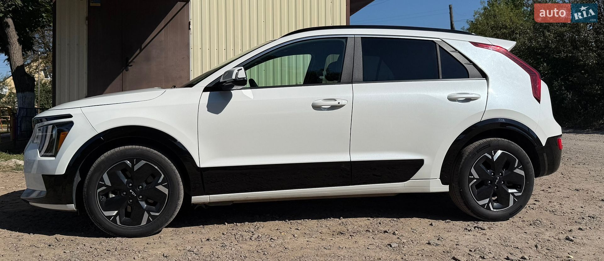 Kia Niro 2023 VIN KNDCR3L18R5105989 фото оголошення 11 з 20