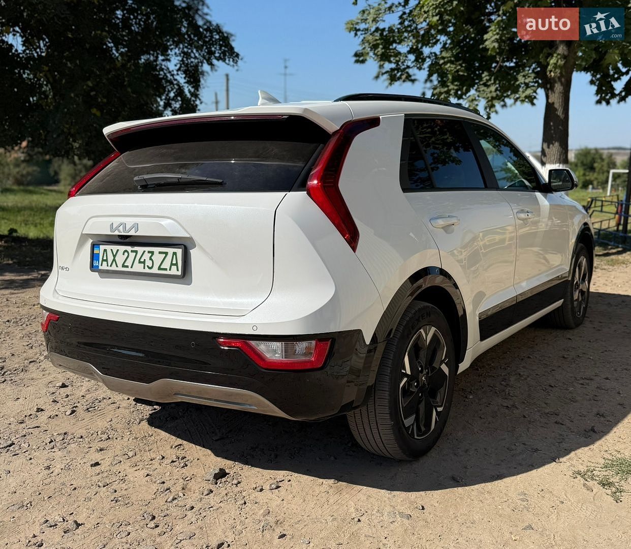 Kia Niro 2023 VIN KNDCR3L18R5105989 фото оголошення 17 з 20