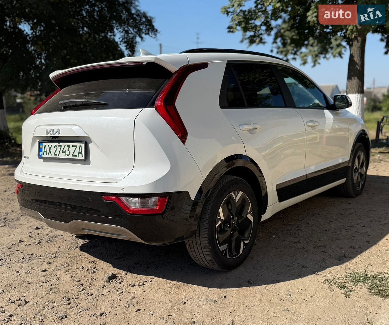 Kia Niro 2023 VIN KNDCR3L18R5105989 фото оголошення 18 з 20