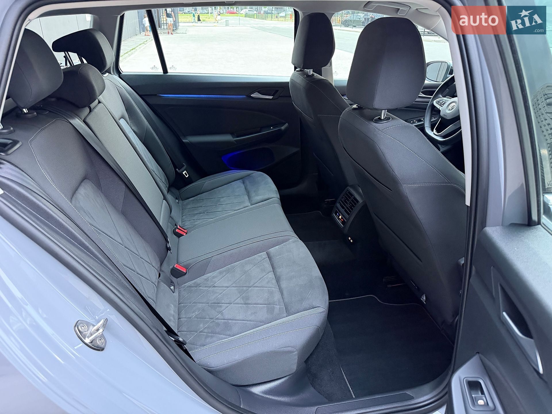 Volkswagen Golf 2021 VIN WVWZZZCDZNW500827 фото оголошення 63 з 110