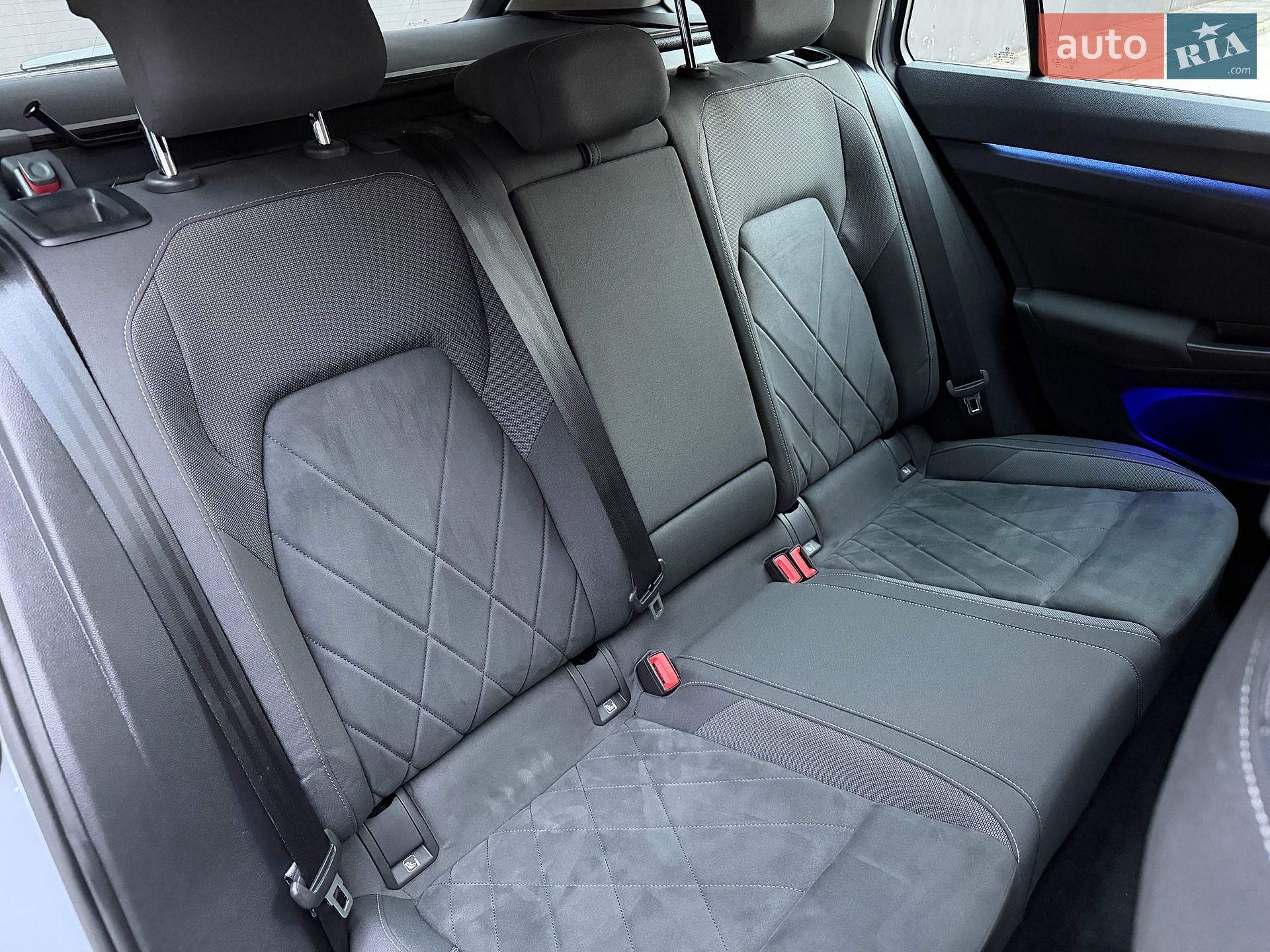 Volkswagen Golf 2021 VIN WVWZZZCDZNW500827 фото оголошення 61 з 110