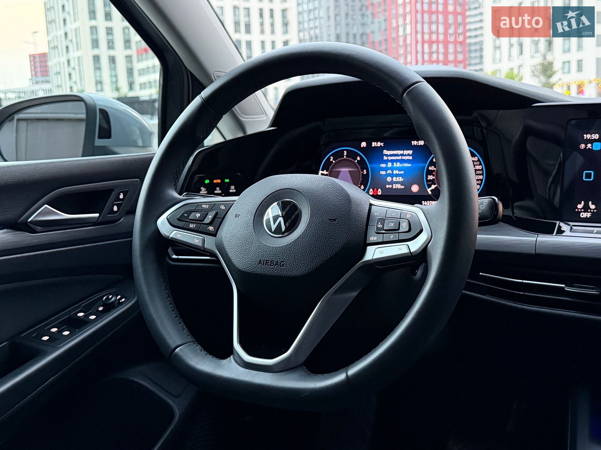 Volkswagen Golf 2021 VIN WVWZZZCDZNW500827 фото оголошення 42 з 110