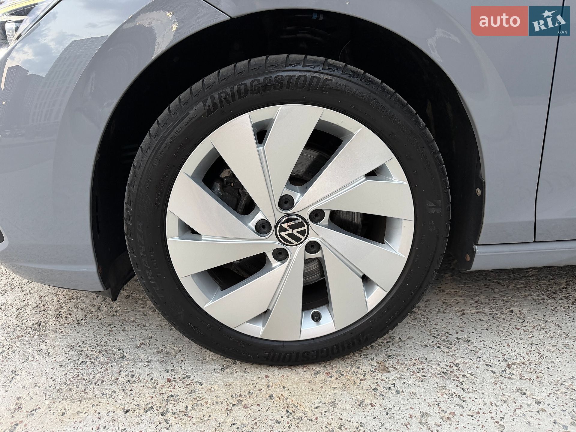 Volkswagen Golf 2021 VIN WVWZZZCDZNW500827 фото оголошення 27 з 110