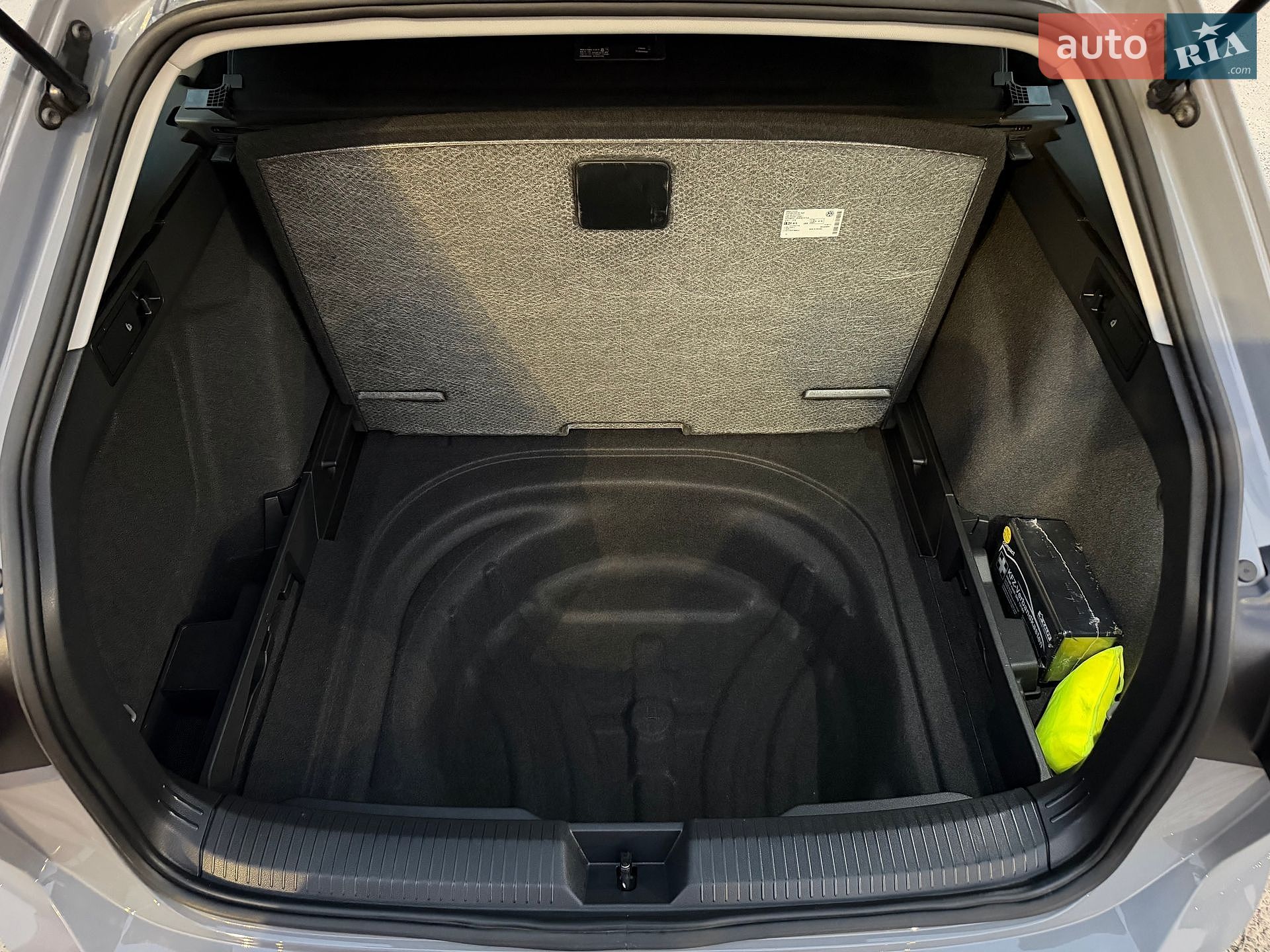Volkswagen Golf 2021 VIN WVWZZZCDZNW500827 фото оголошення 69 з 110