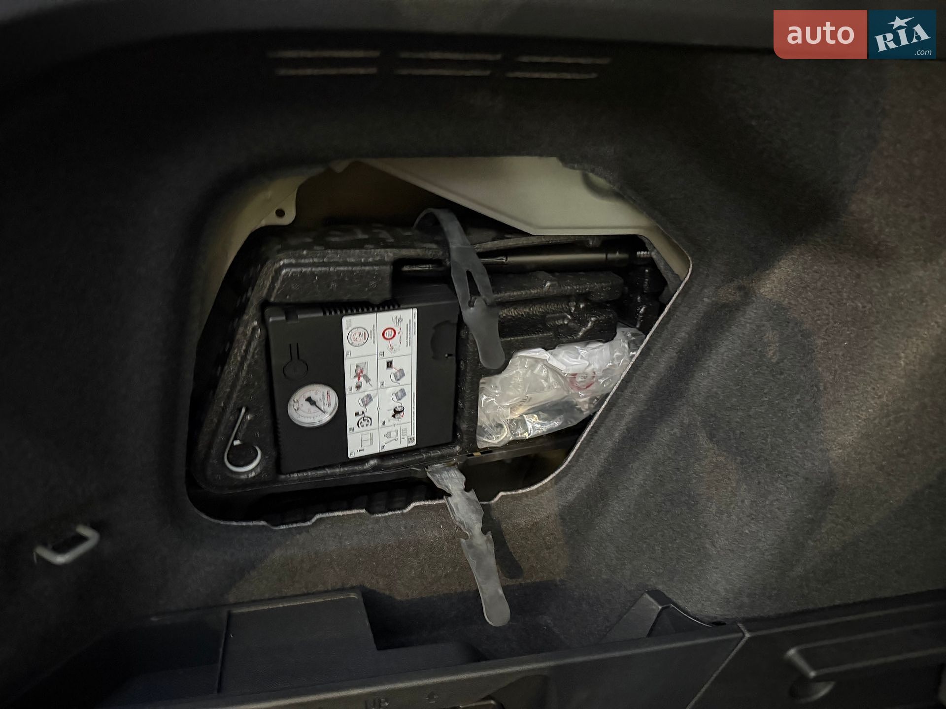 Volkswagen Golf 2021 VIN WVWZZZCDZNW500827 фото оголошення 70 з 110