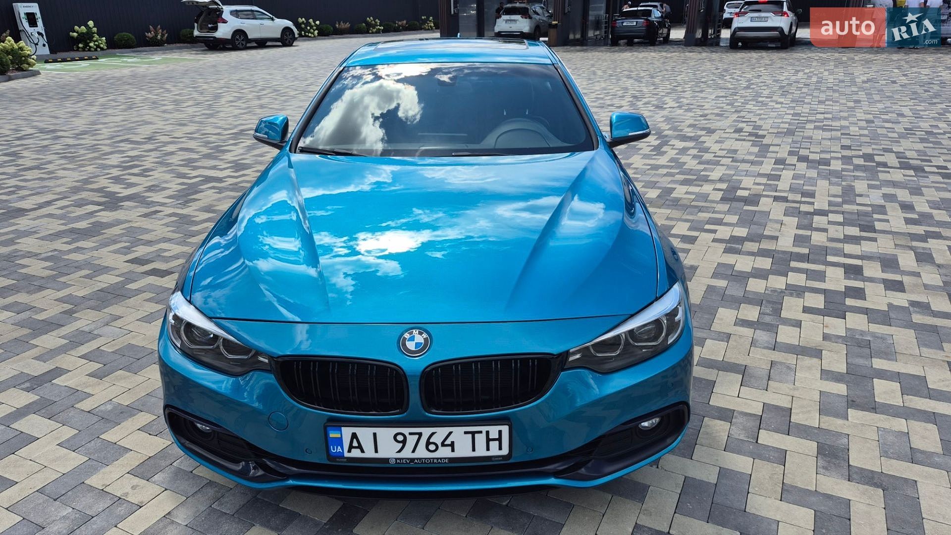 BMW 4 Series Gran Coupe 2017 VIN WBA4J3C53JBG97192 фото оголошення 3 з 31