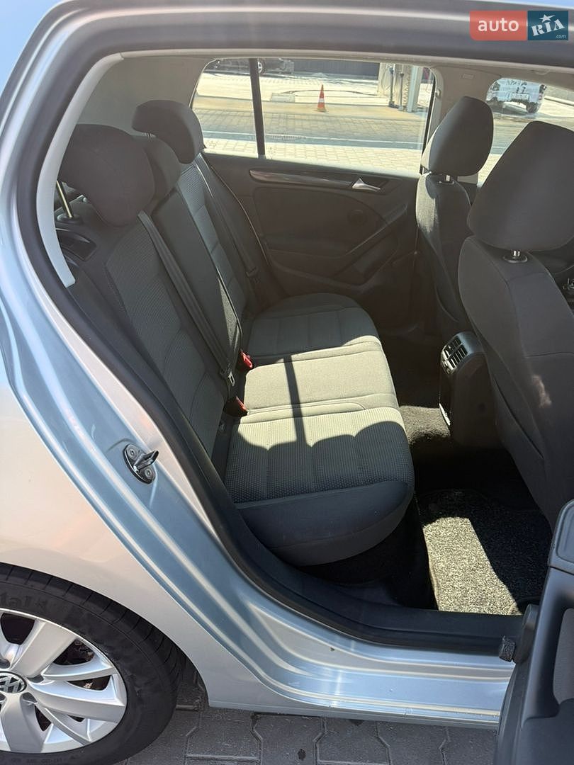 Volkswagen Golf 2011 VIN WVWZZZ1KZBP060471 фото оголошення 50 з 51