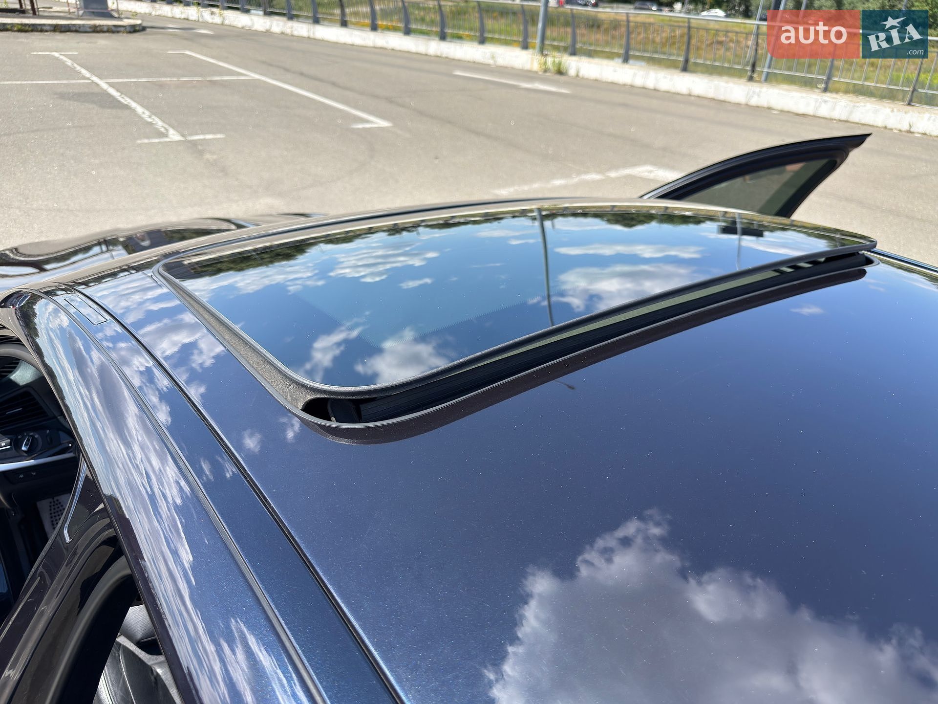 BMW 5 Series 2013 VIN WBAFU7C58DDU71811 фото оголошення 10 з 21