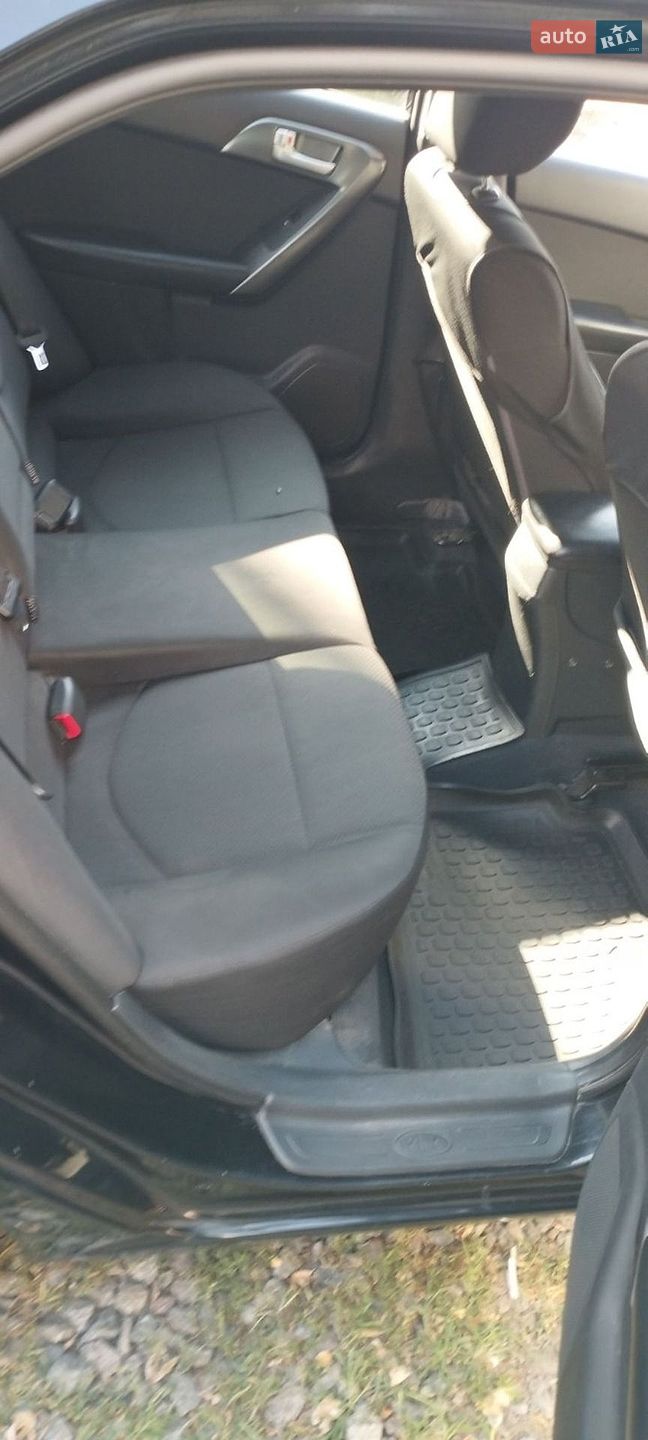 KIA Cerato 2009 VIN Y6DFU411AA5803767 фото оголошення 3 з 15