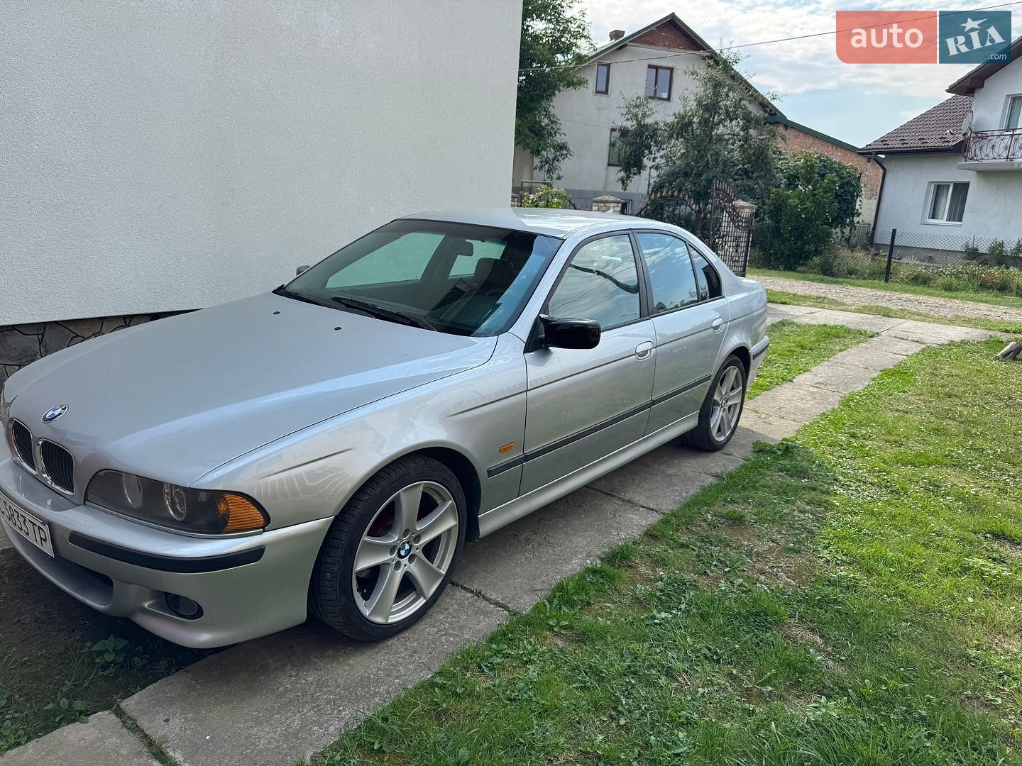 BMW 5 Series 1998 VIN WBADF810X0BT10011 фото оголошення 2 з 7