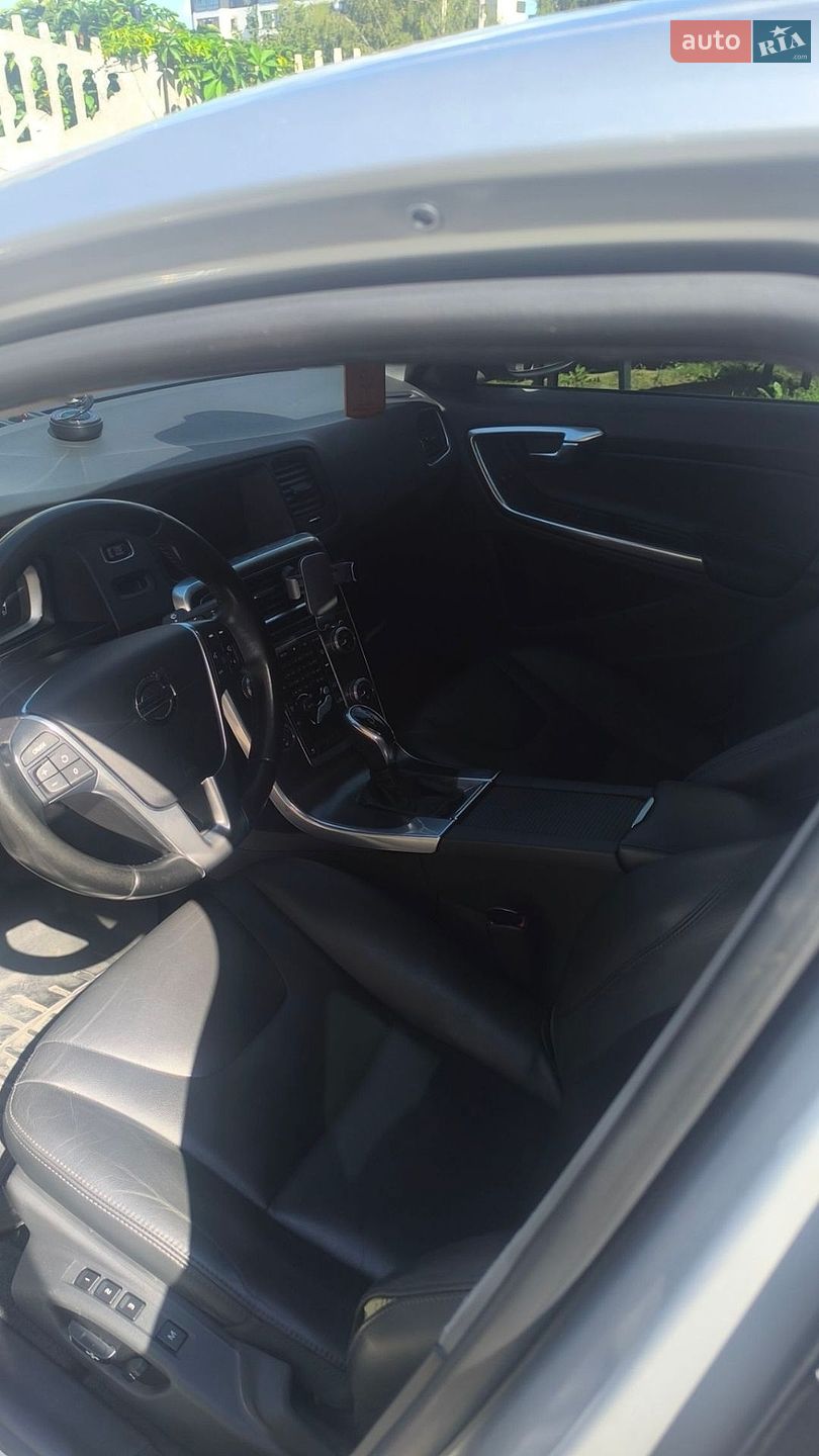 Volvo S60 2014 VIN YV1612TK3F2334837 фото оголошення 23 з 24