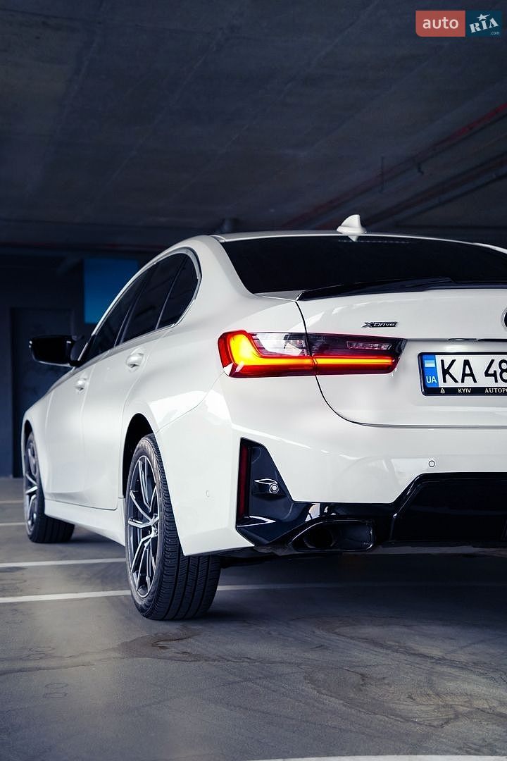 BMW 3 Series 2019 VIN WBA5R7C51KAJ84175 фото оголошення 4 з 10
