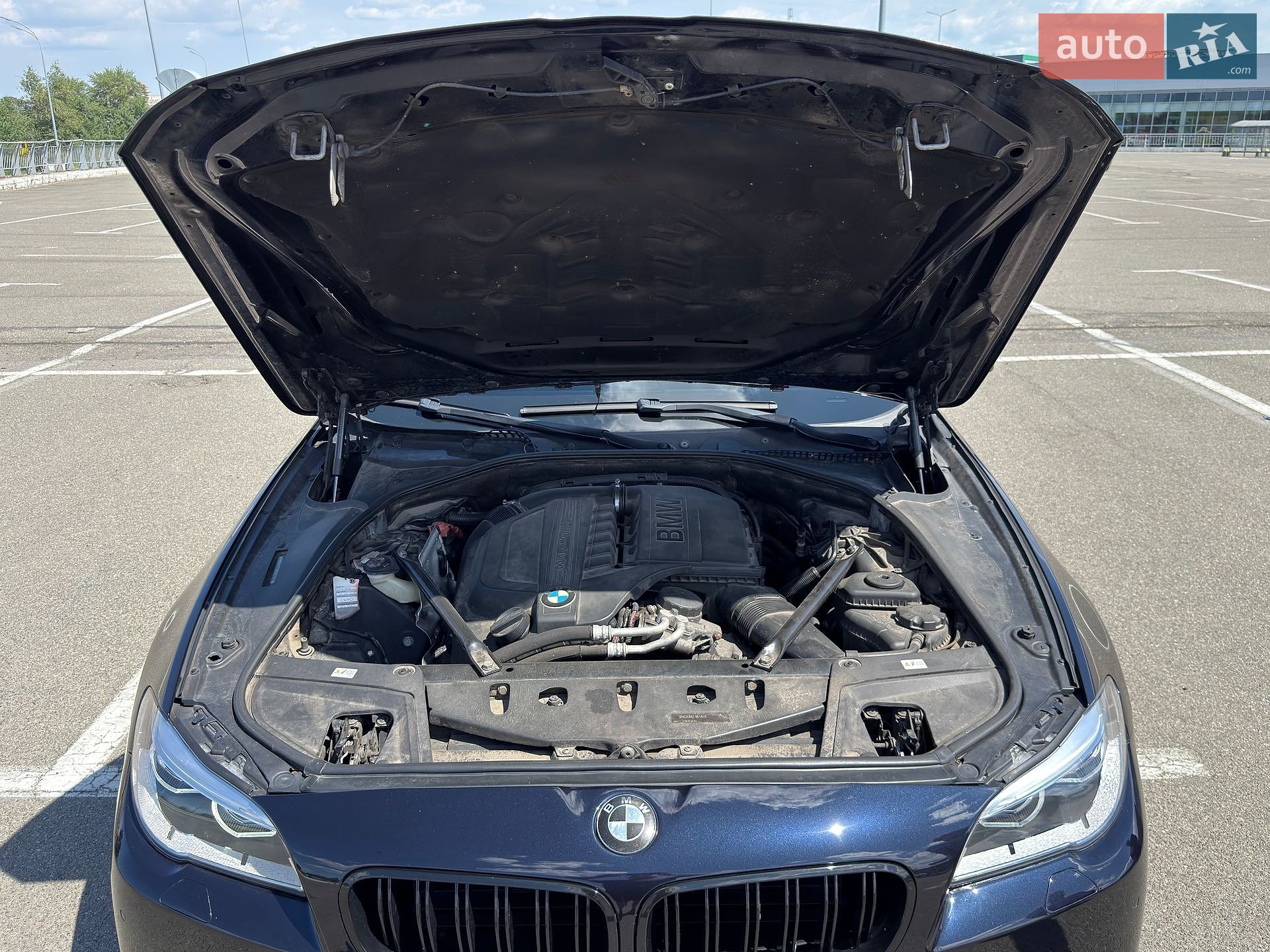 BMW 5 Series 2013 VIN WBAFU7C58DDU71811 фото оголошення 18 з 21