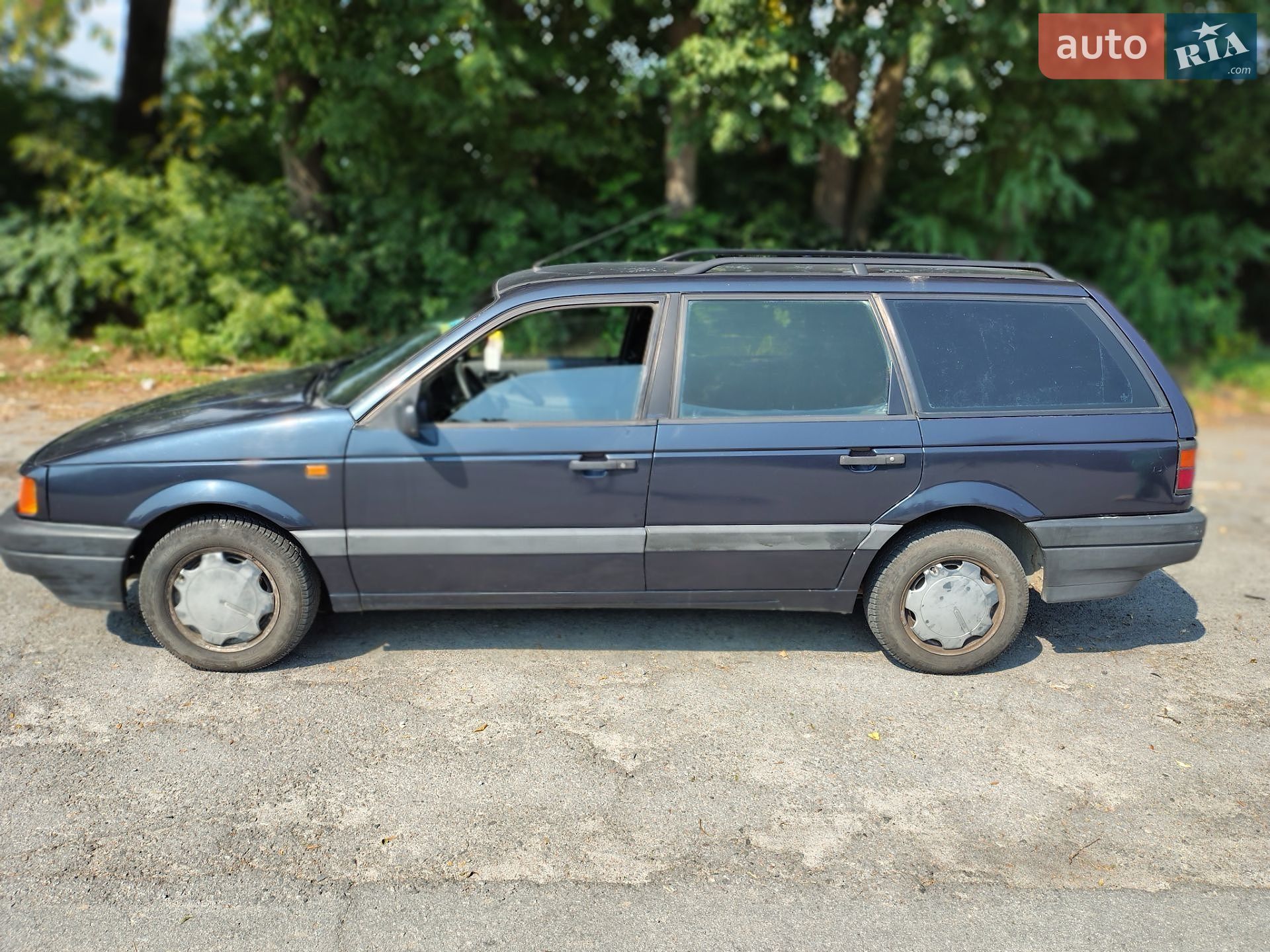 Volkswagen Passat 1991 VIN WVWZZZ31ZME136763 фото оголошення 2 з 11