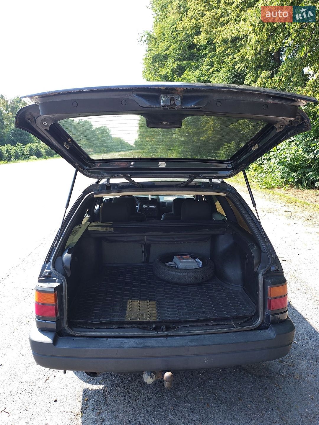 Volkswagen Passat 1991 VIN WVWZZZ31ZME136763 фото оголошення 10 з 11