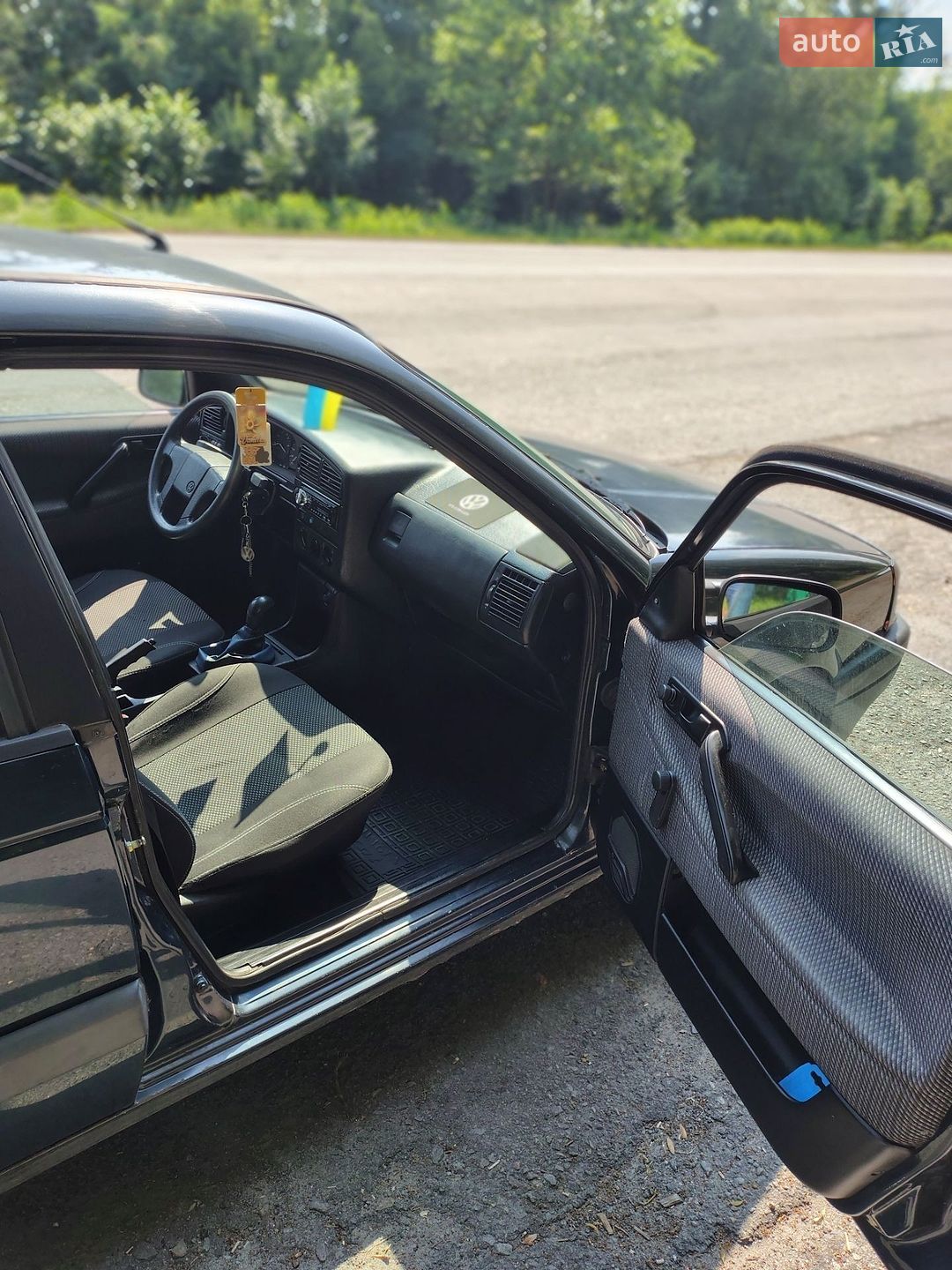 Volkswagen Passat 1991 VIN WVWZZZ31ZME136763 фото оголошення 7 з 11