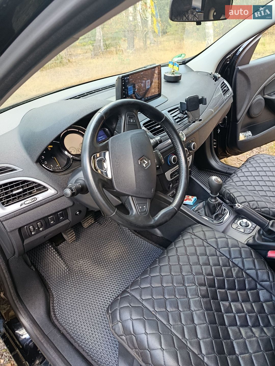 Renault Megane 2015 VIN VF1KZ140652786488 фото оголошення 10 з 27