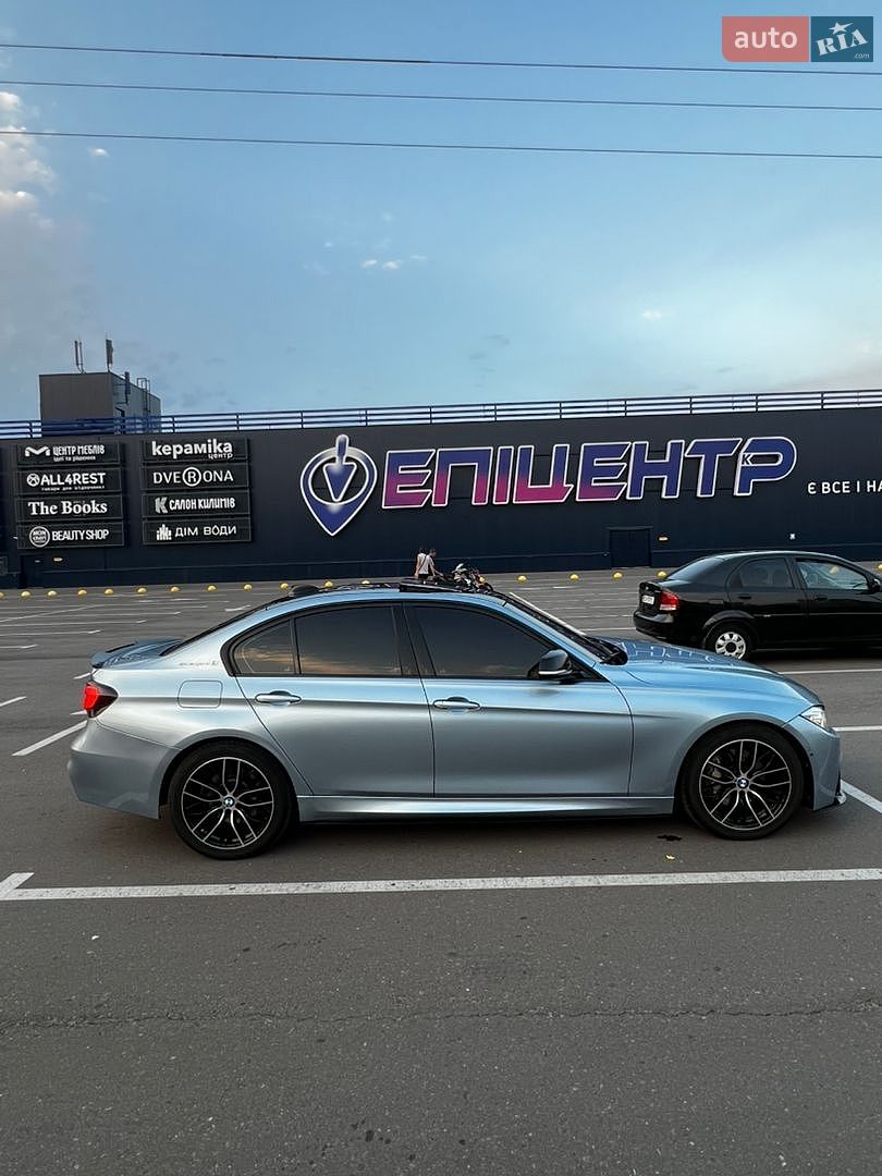 BMW 3 Series 2012 VIN WBA3F9C56DF145051 фото оголошення 8 з 27