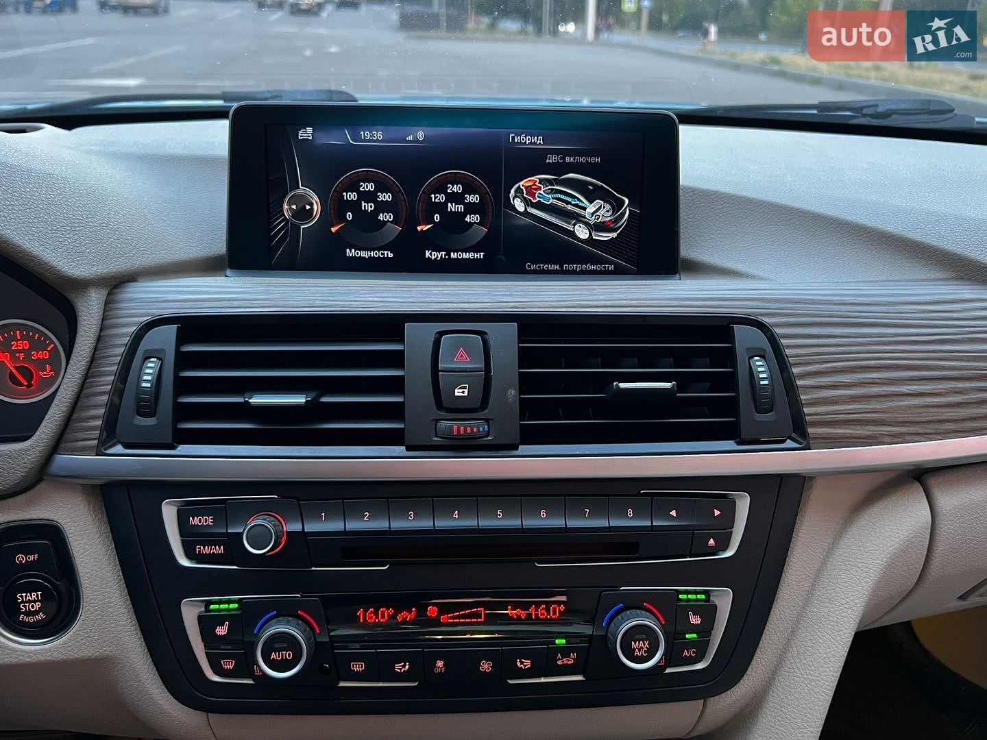 BMW 3 Series 2012 VIN WBA3F9C56DF145051 фото оголошення 12 з 27