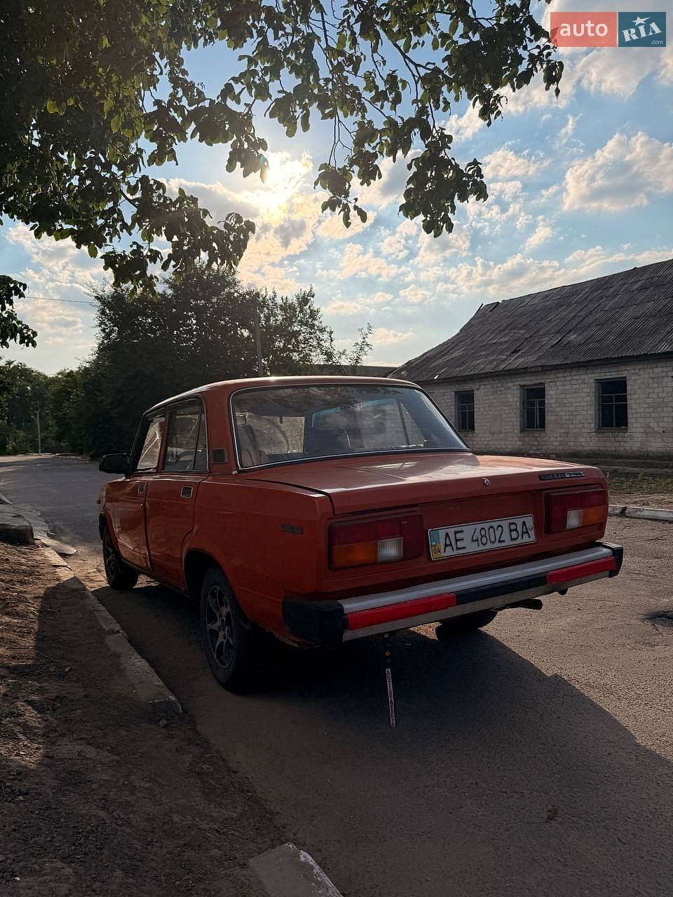 ВАЗ / Lada 2105 1982 VIN XTA210500C0174788 фото оголошення 3 з 7