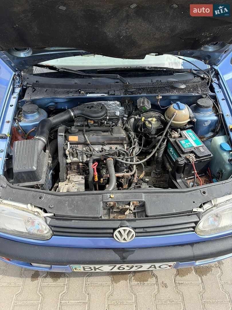 Volkswagen Golf 1993 VIN WVWZZZ1HZPW285224 фото оголошення 3 з 14