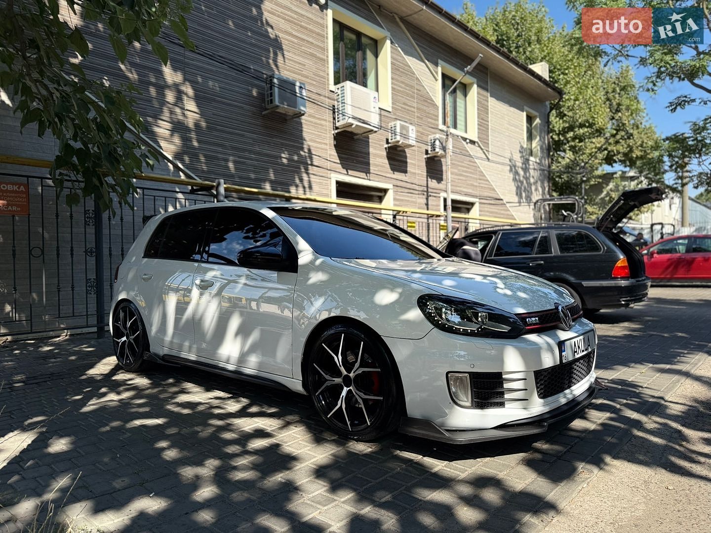 Volkswagen Golf 2011 VIN WVWZZZ1KZBW174841 фото оголошення 4 з 12