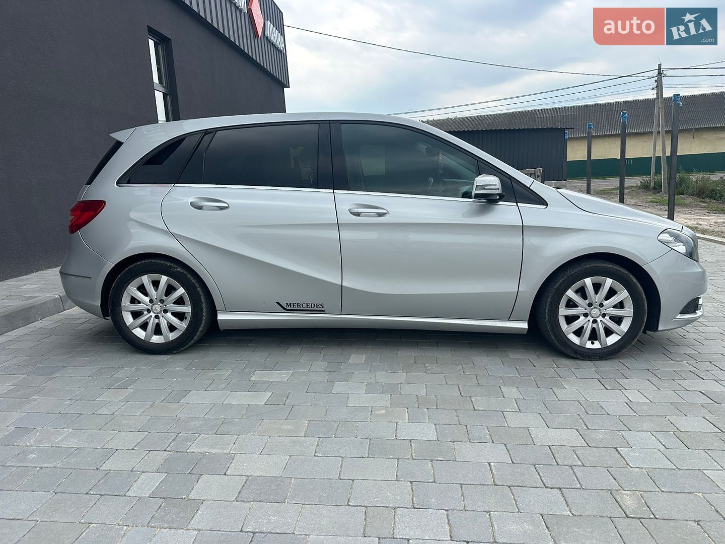 Mercedes-Benz B-Class 2012 VIN WDD2462001J118369 фото оголошення 8 з 21