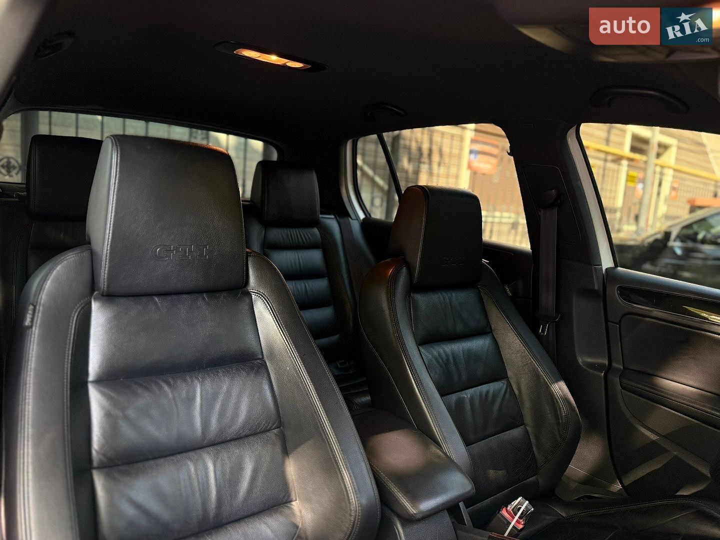 Volkswagen Golf 2011 VIN WVWZZZ1KZBW174841 фото оголошення 10 з 12
