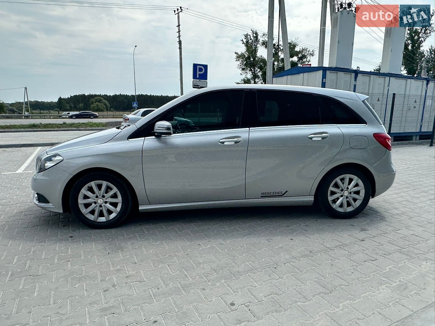 Mercedes-Benz B-Class 2012 VIN WDD2462001J118369 фото оголошення 3 з 21