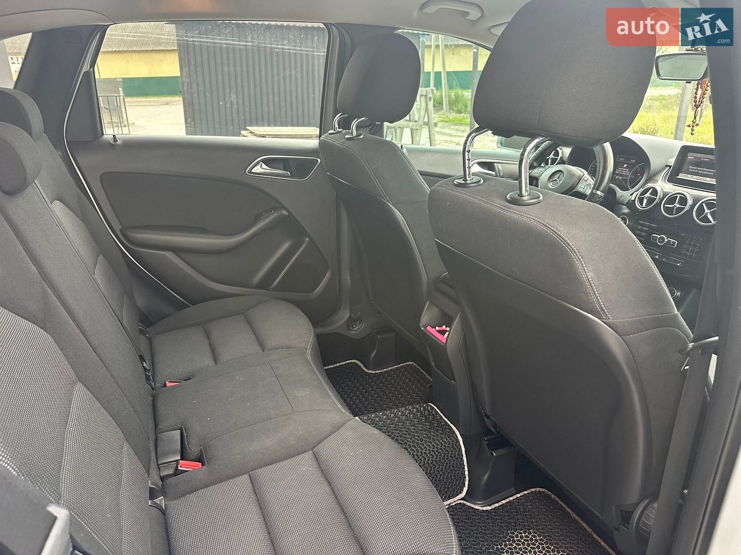 Mercedes-Benz B-Class 2012 VIN WDD2462001J118369 фото оголошення 17 з 21