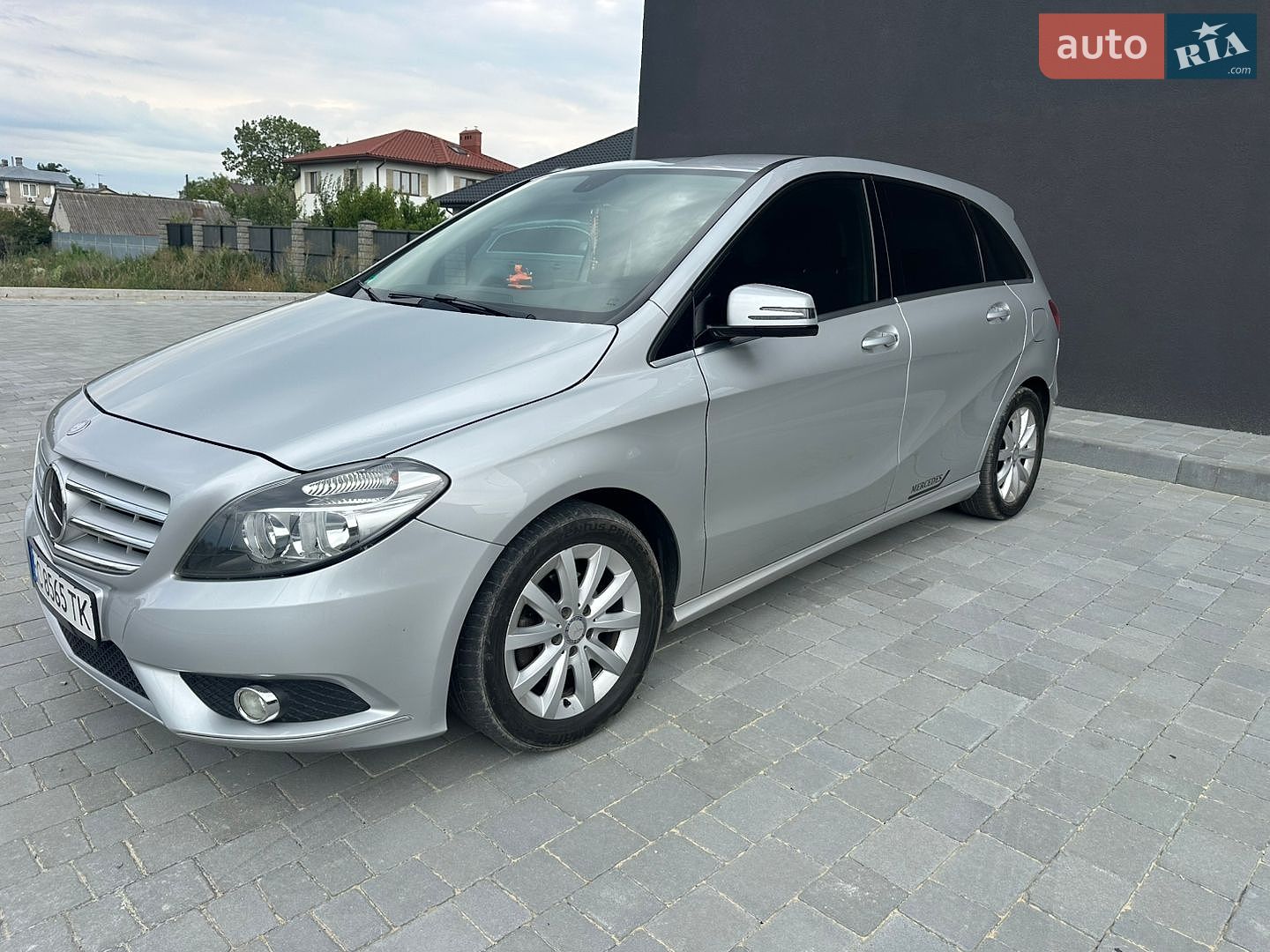 Mercedes-Benz B-Class 2012 VIN WDD2462001J118369 фото оголошення 10 з 21