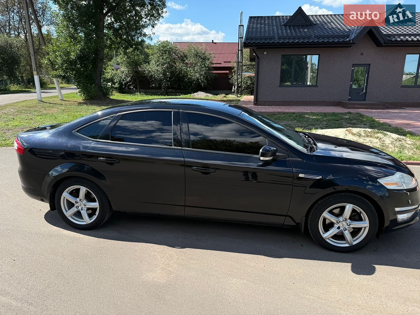 Ford Mondeo 2010 VIN WF0DXXGBBDAR00861 фото оголошення 3 з 12