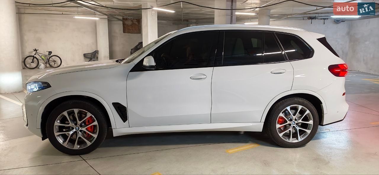 BMW X5 2024 VIN 5UX23EU07R9V68499 фото оголошення 4 з 16