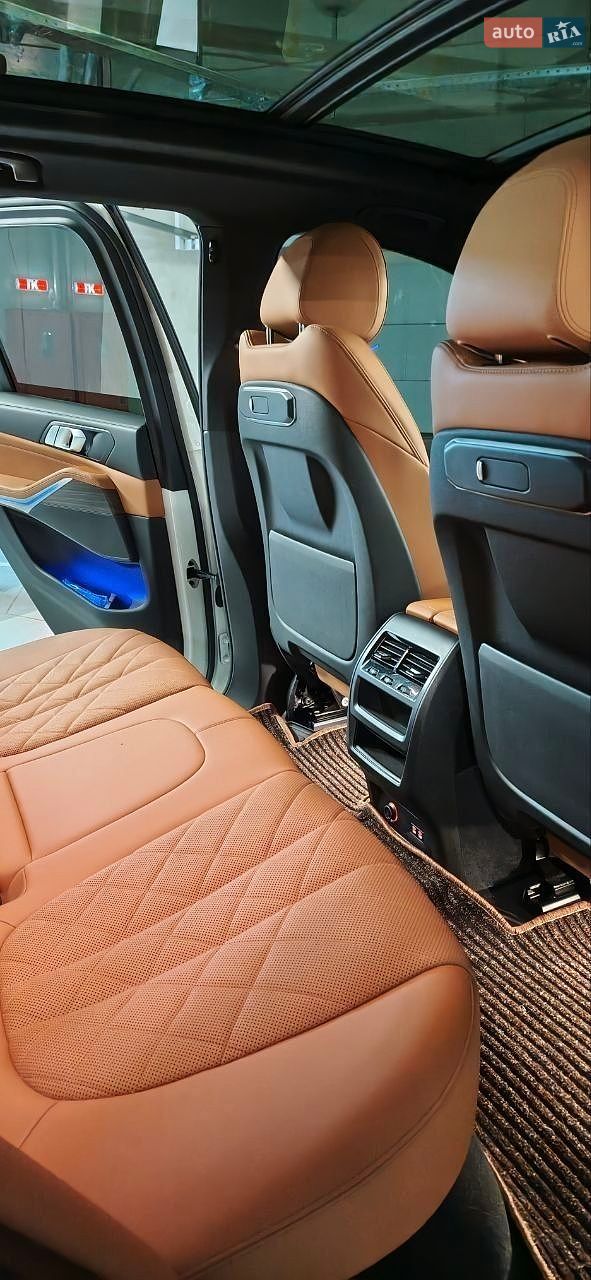 BMW X5 2024 VIN 5UX23EU07R9V68499 фото оголошення 13 з 16