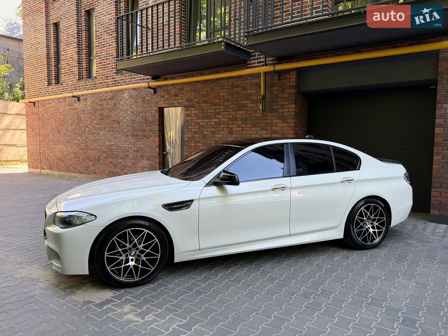 BMW 5 Series 2013 VIN WBAXG5C56DDY33392 фото оголошення 6 з 15