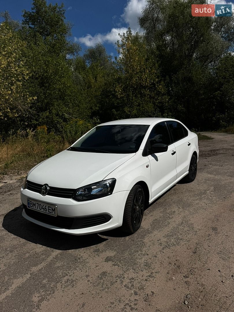 Volkswagen Polo 2013 VIN XW8ZZZ61ZDG061016 фото оголошення 2 з 12
