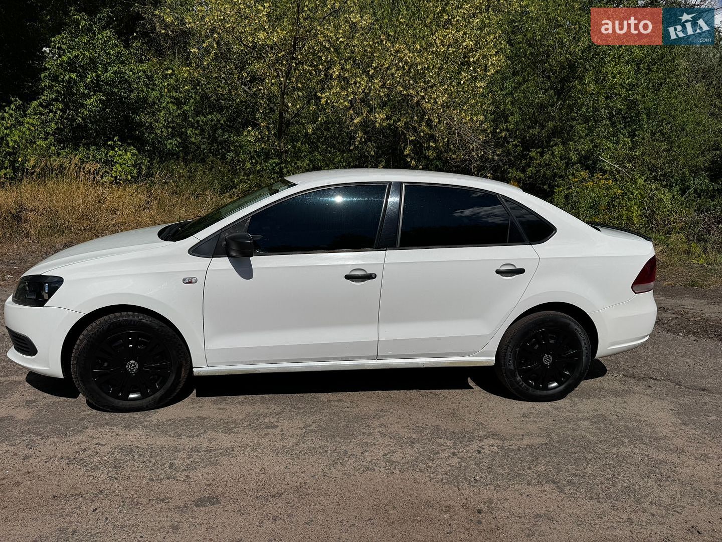 Volkswagen Polo 2013 VIN XW8ZZZ61ZDG061016 фото оголошення 3 з 12